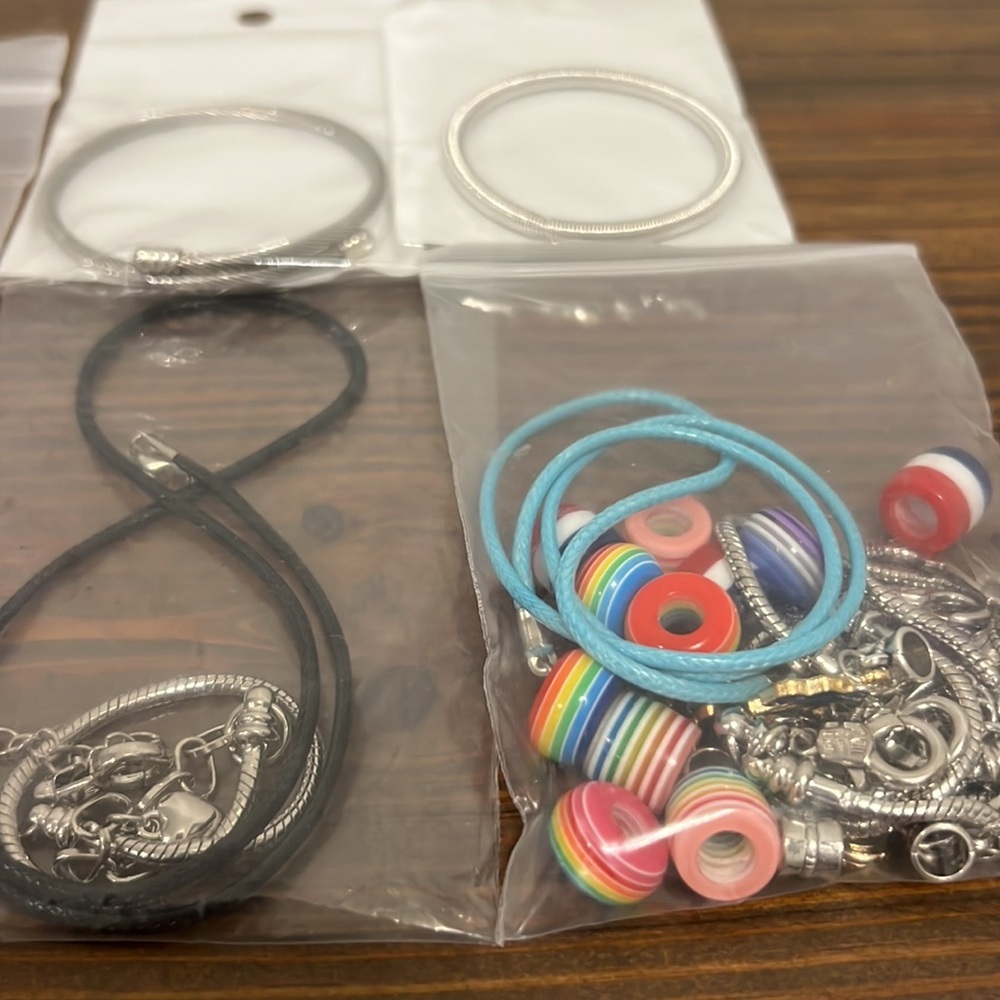 Bead Set - Picture 3 of 3